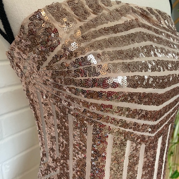 Fashion Nova Women’s Sequin Mini Dress Size Large Strapless Party Birthday - Picture 2 of 12
